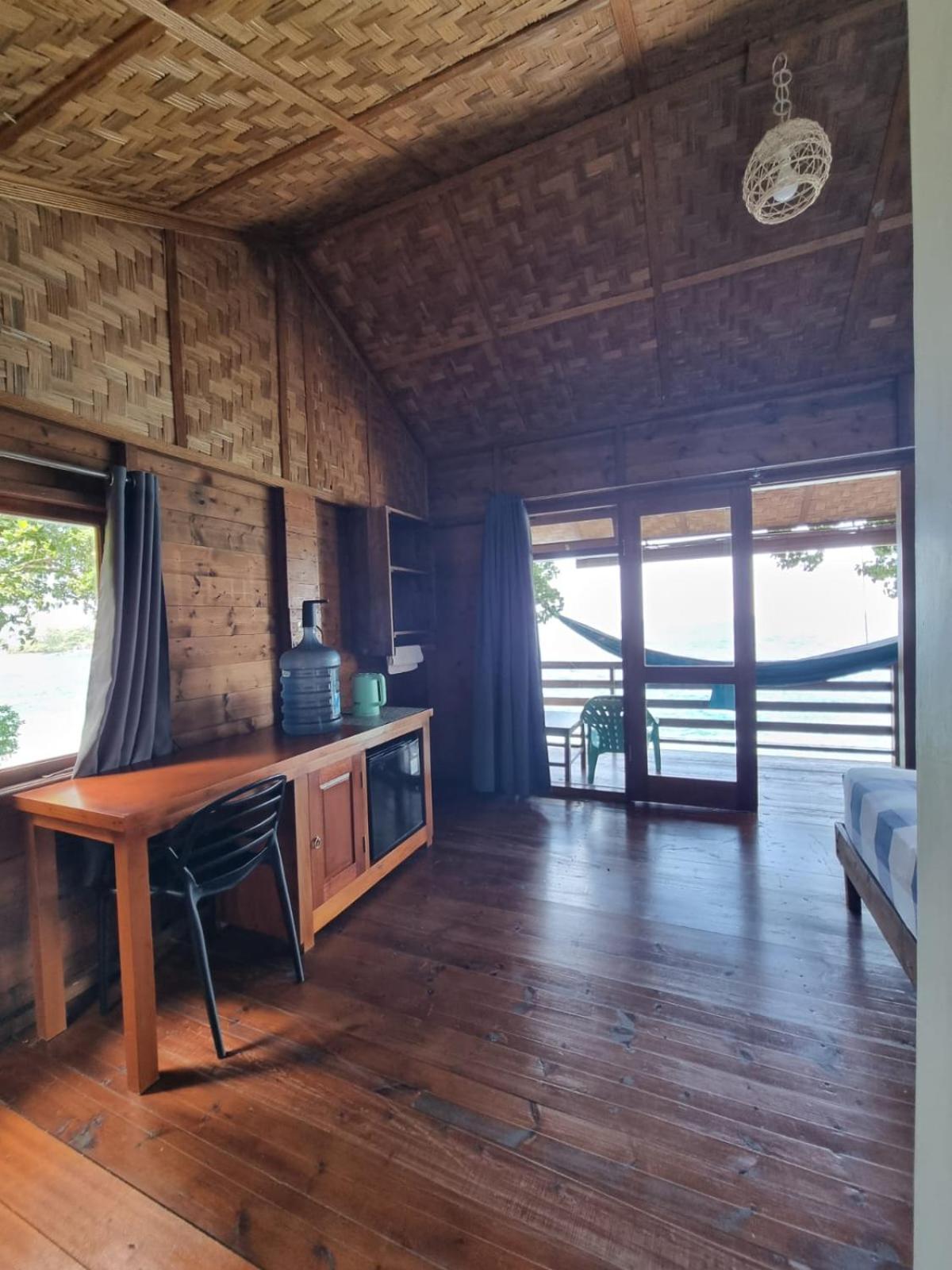 Treetop Guesthouse And Bungalows Sabang  Exteriér fotografie