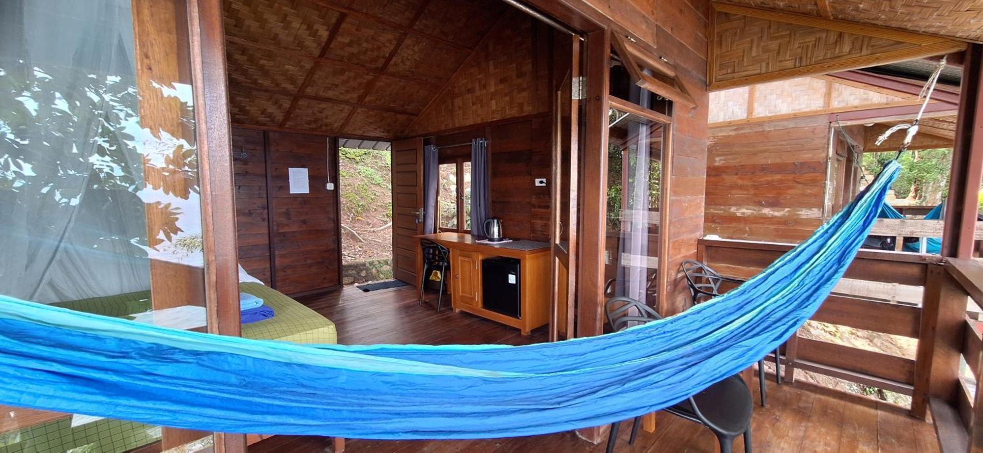 Treetop Guesthouse And Bungalows Sabang  Exteriér fotografie